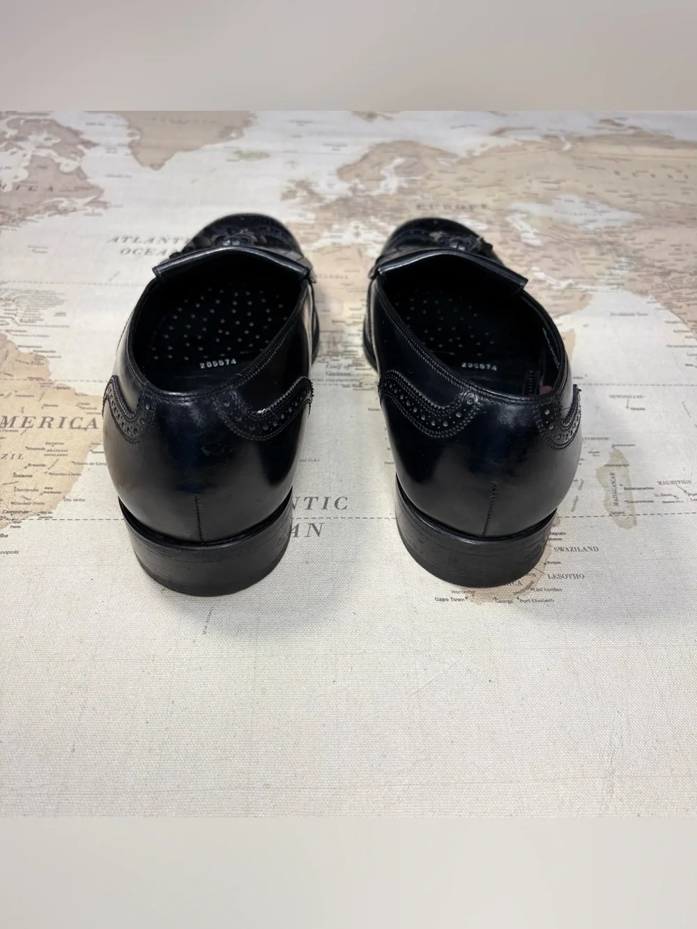 Men's US 10.5 EEE Black Florsheim Kiltie Tassel Slip-On Dress Loafer Shoes